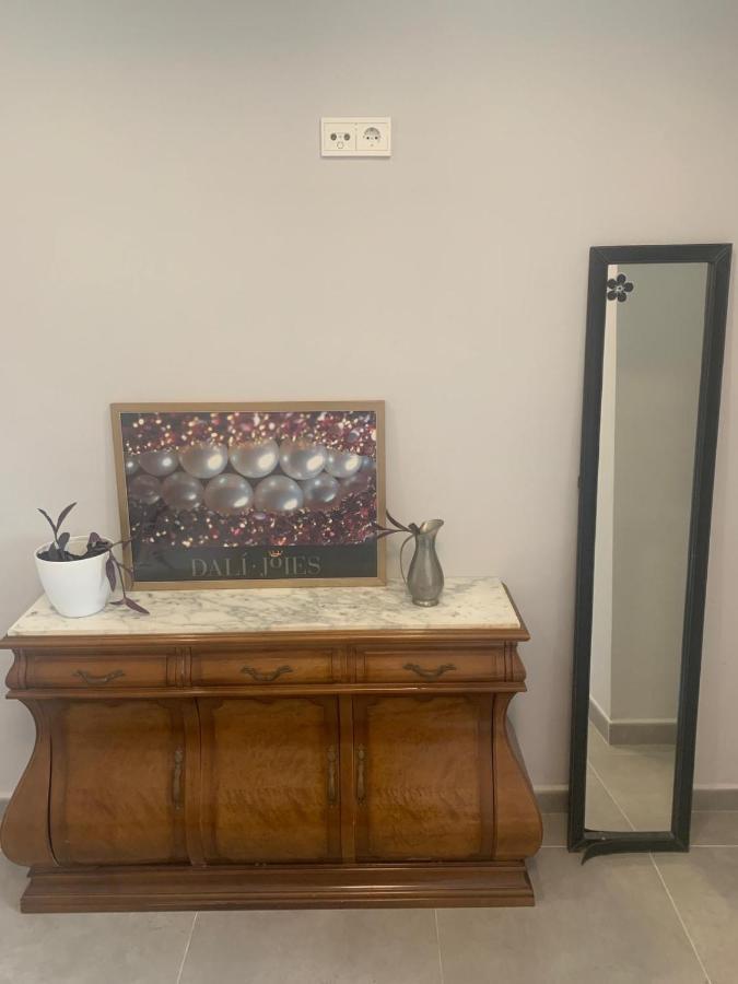 Campanar Room With Private Bathroom Valencia Luaran gambar